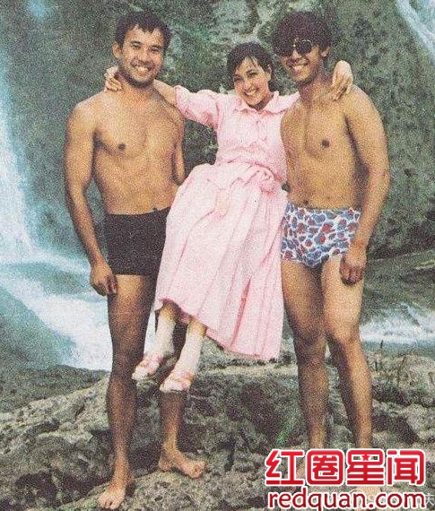 刘晓庆今年年龄多大了 刘晓庆真实容貌变化惊人_刘晓庆整容前后照片图片