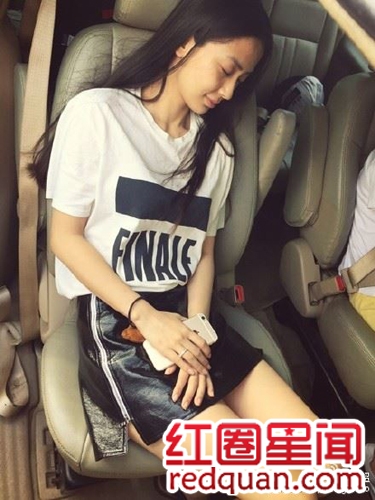 跑男第三季所有成员睡颜照片 杨颖baby睡觉素颜照片欣赏图片