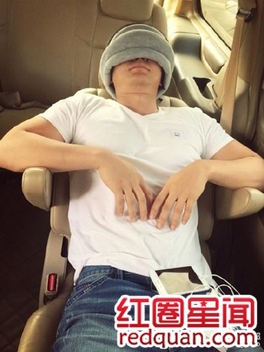 跑男第三季所有成员睡颜照片 杨颖baby睡觉素颜照片欣赏图片
