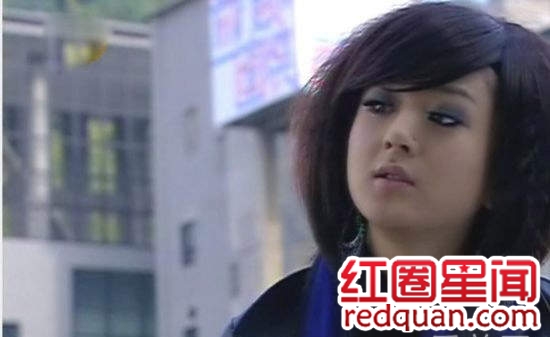 赵丽颖整容是真的假的 赵丽颖整容前后素颜照片变化惊人
