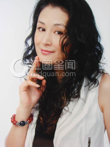 赵本山小姨子于月仙拜访赵忠祥 于月仙赵忠祥什么关系图片