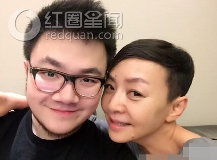 宋丹丹儿子巴图近照曝光 宋丹丹与英达为何要离婚