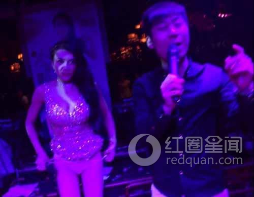 张碧晨不雅视频曝光 盘点明星不雅照片图片