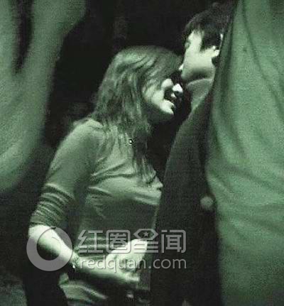 张碧晨不雅视频曝光 盘点明星不雅照片图片