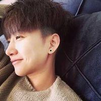 非主流男生黑白伤感头像高清头像图片