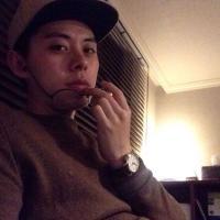 爱自拍的霸气男生头像戴口罩动漫人物图片
