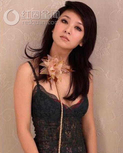 lisa榕性感低胸照曝光 lisa榕饰演过的电视剧图片