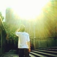2016新款忧郁系个性潮头像 男生图片