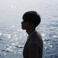 2016新款忧郁系个性潮头像 男生图片
