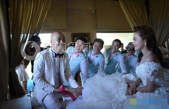 包贝尔婚礼伴郎团都有谁 包文婧包贝尔结婚照片曝光图片