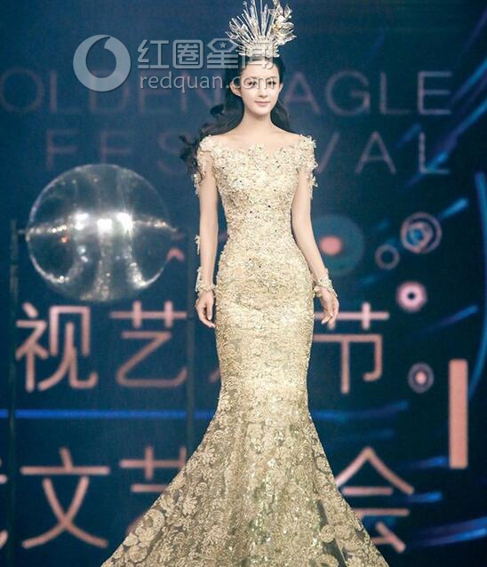 赵丽颖背后的辛酸 杨幂赵丽颖微博对骂是真的吗图片