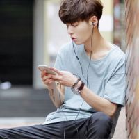 温暖的像阳光的帅气可以用的男生头像图片