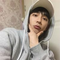 阳光帅气适合姓邓的男生pp头像图片