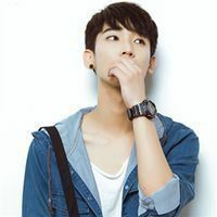 阳光帅气适合姓邓的男生pp头像图片