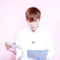 2016最新帅气白衬衫背景白色男生侧面头像图片