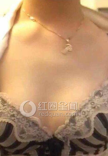 深航刘瑞琦怎么回事 深航刘瑞琦的胸图片