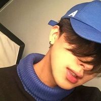 分手后男生换成了女头像图片