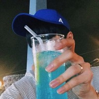 最新qq阳光帅气男生提分手头像名字要求换图片