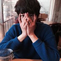 忧郁系帅气的QQ吸烟悲伤的头像男生图片