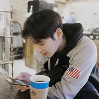 忧郁系的90后快来看看我们班男生和女生的头像图片