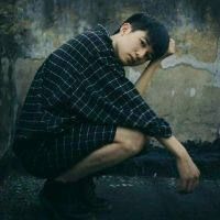 有点颓废的美国背影头像男生图片