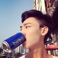 有点颓废的美国背影头像男生图片