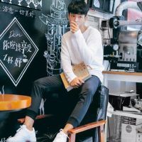 冷酷傲慢动漫僵尸男生头像图片