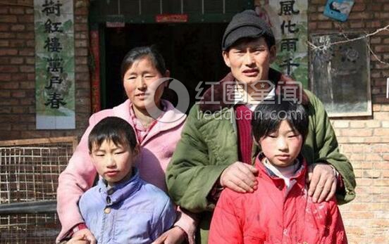 大衣哥朱之文离婚真相 朱之文离婚后的老婆是谁图片
