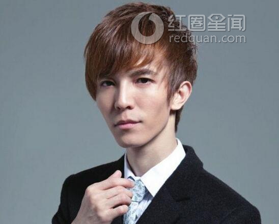 郭敬明为什么叫小四 郭敬明真实身高图片
