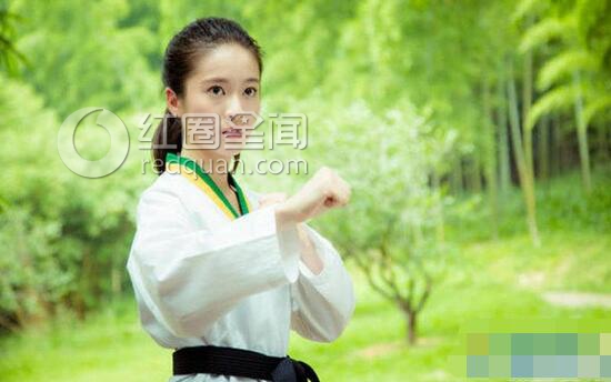 95后女明星排行榜 95后的女明星都有那些图片