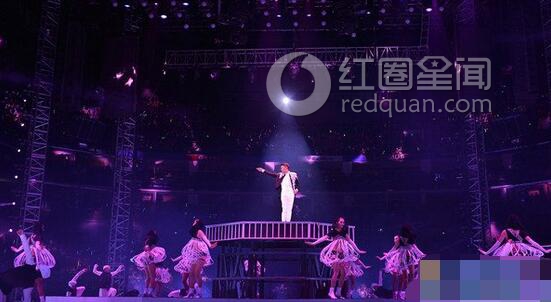 刘德华东北下跪事件 刘涌睡了刘德华老婆属实吗图片