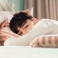 经典阳光帅气少年头像图片大全酷炫的头像男生图片