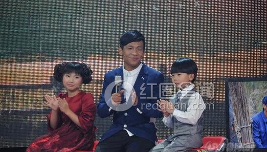 宋小宝出轨女粉丝照片曝光 宋小宝老婆孩子照片流出图片