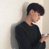 经典很暖的帅字好看的纹身图片头像男生头像大全集图片