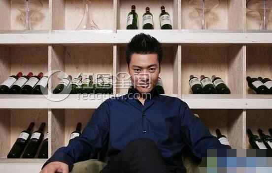 张桐怎么得的抑郁症 张桐老婆关思婷近照图片