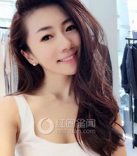 程晓玥郑恺怎么认识的 程晓玥和郑恺的亲吻图片