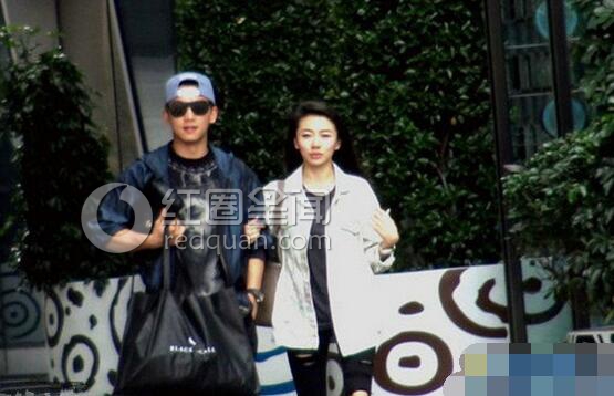程晓玥郑恺怎么认识的 程晓玥和郑恺的亲吻图片