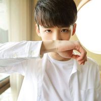 90后帅哥小清新白衣男生 帅气 头像 暖男图片