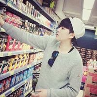2017最新qq发光男生头像图片