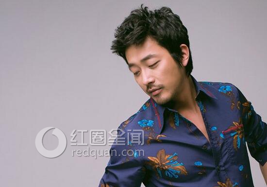 河正宇在韩国的地位高吗 河正宇女友资料简介