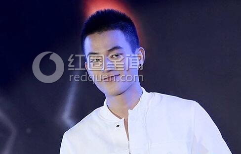 欧豪家庭背景不好吗 欧豪爸爸是谁