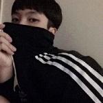 90后比较简单有个性的打游戏头像男生冷酷帅图片