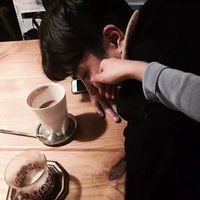 帅气红色头发的男生头像图片大全图片