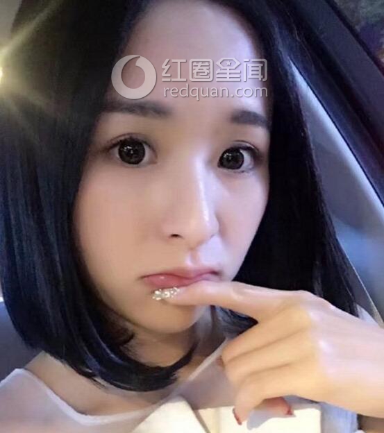 真真姐的第一男人是谁 快手真真姐跟谁睡过图片