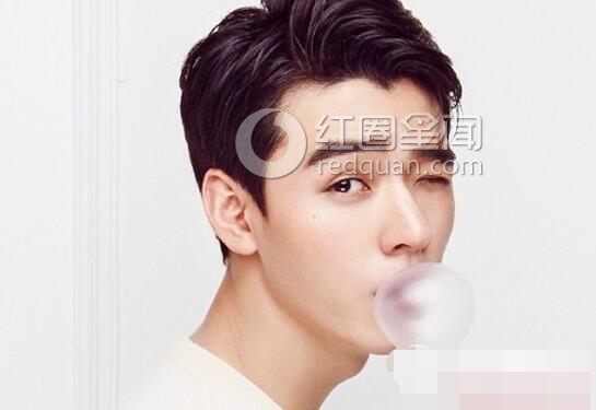 龚俊有女朋友了吗 龚俊家庭背景厉害吗图片