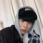 现实00后帅哥真人头像大全最新动漫男生头像唯美壁纸图片