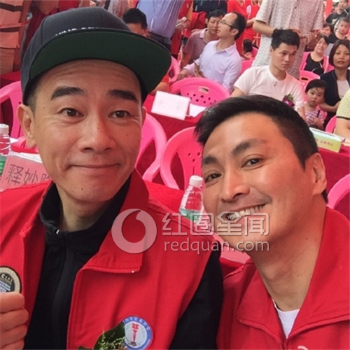 何家劲的有孩子吗 何家劲现在的老婆是谁图片