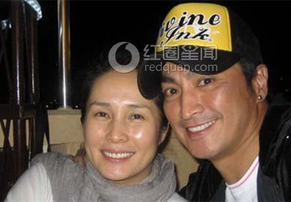 何家劲的有孩子吗 何家劲现在的老婆是谁图片