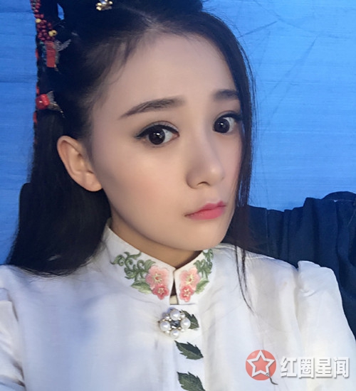 邓琳的老公是谁 邓琳为什么不红图片