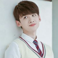 夏至未至陆之昂头像帅气学生风黑白男生动漫头像耳机图片